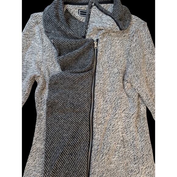 BNCI Blanc Noir Full Asymmetrical Zip Cardigan Sweater Black White Large Soft - Picture 3 of 7